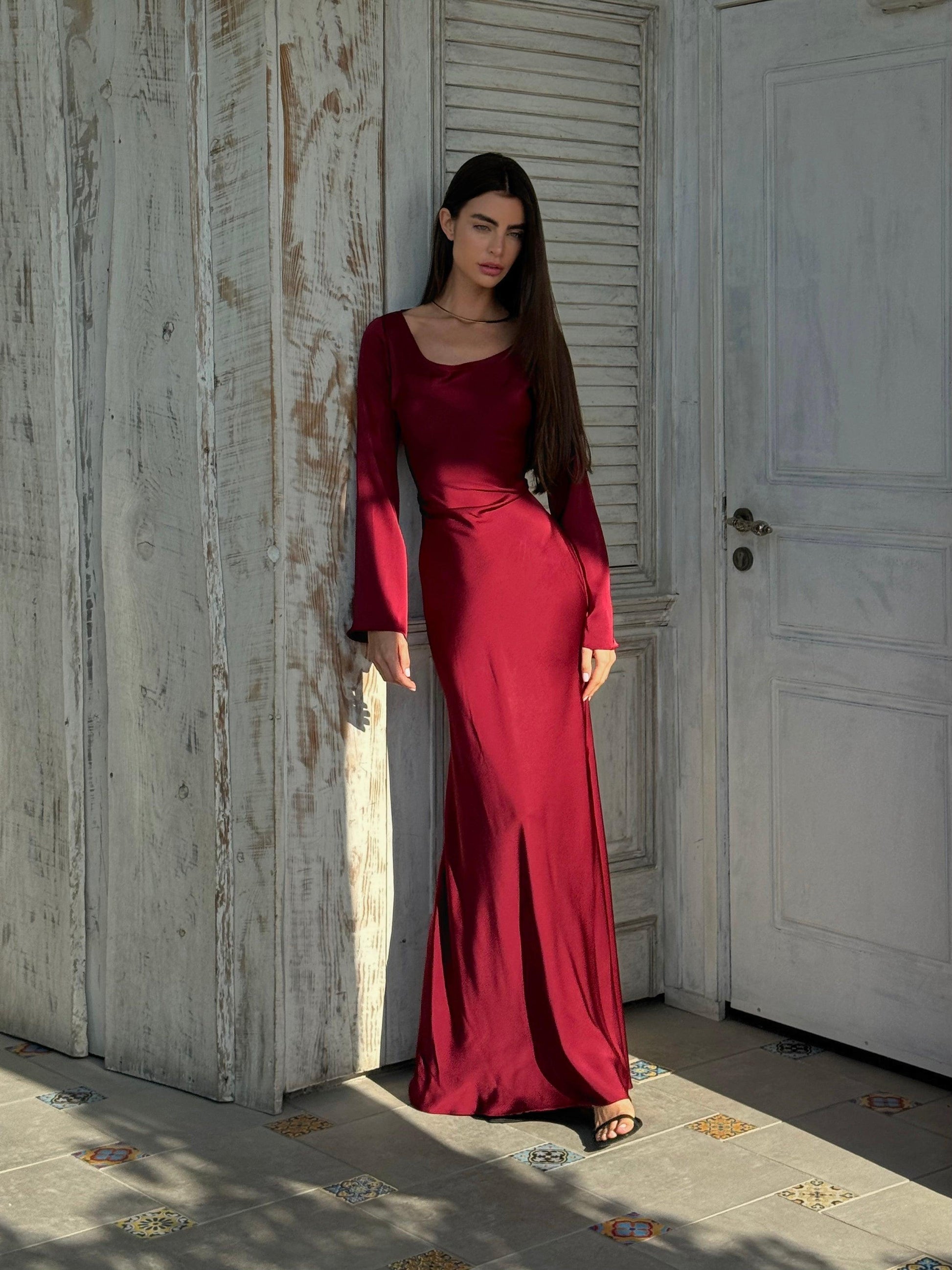 Hayley | Long-Sleeve Maxi Dress - ZyraLux