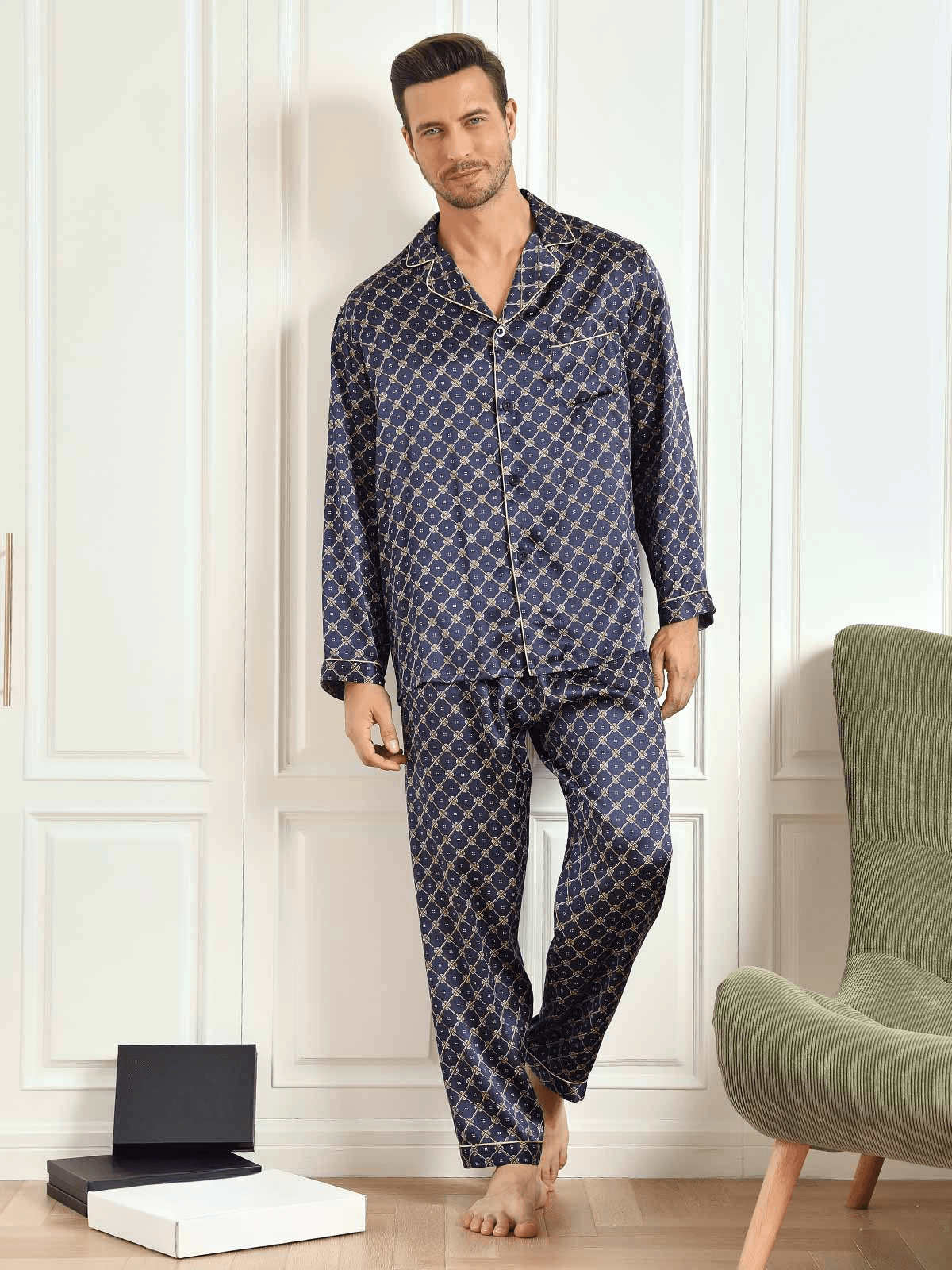 HENRI - Comfortable Silk Pajamas for Men - ZyraLux