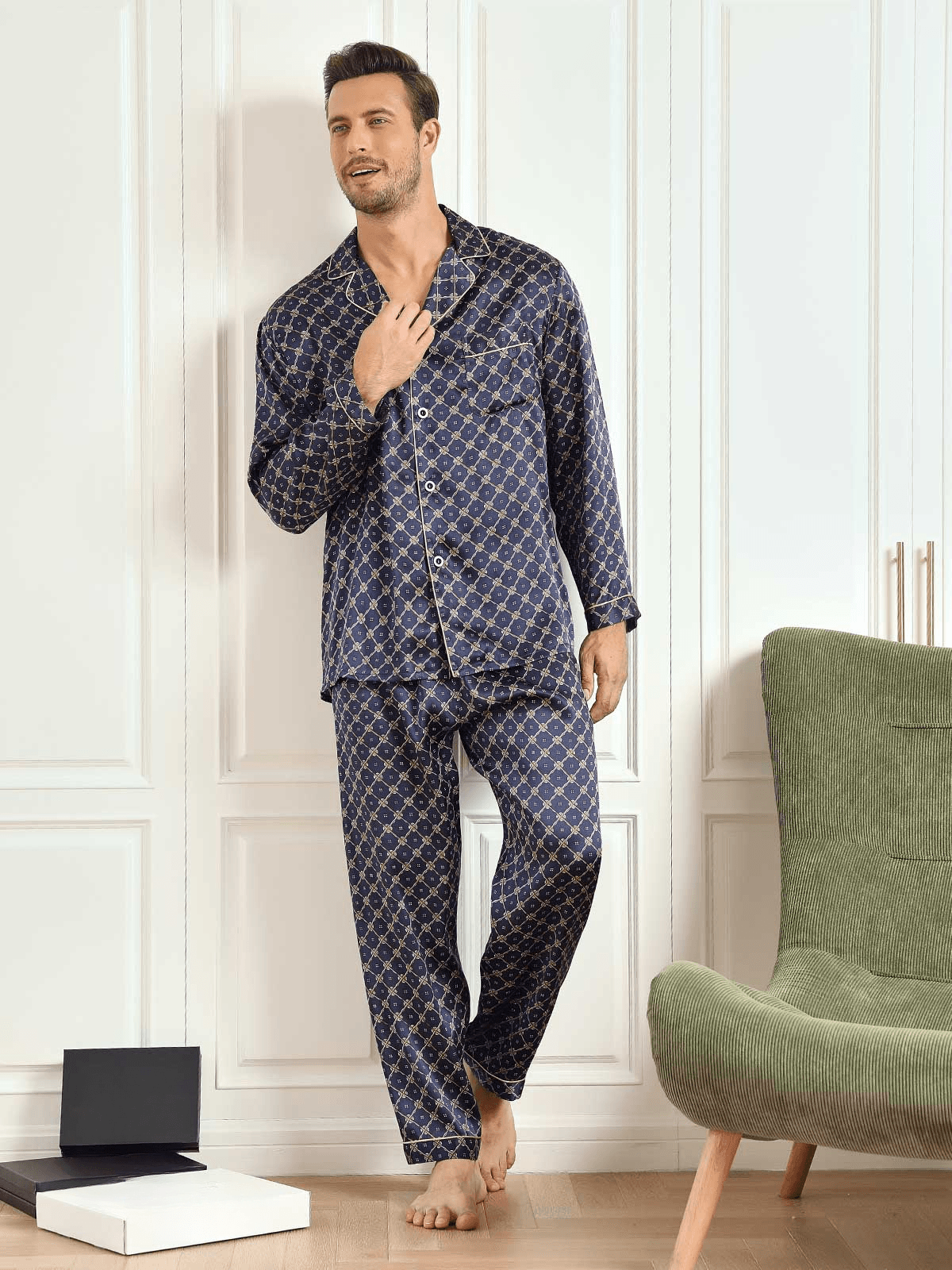 HENRI - Comfortable Silk Pajamas for Men - ZyraLux