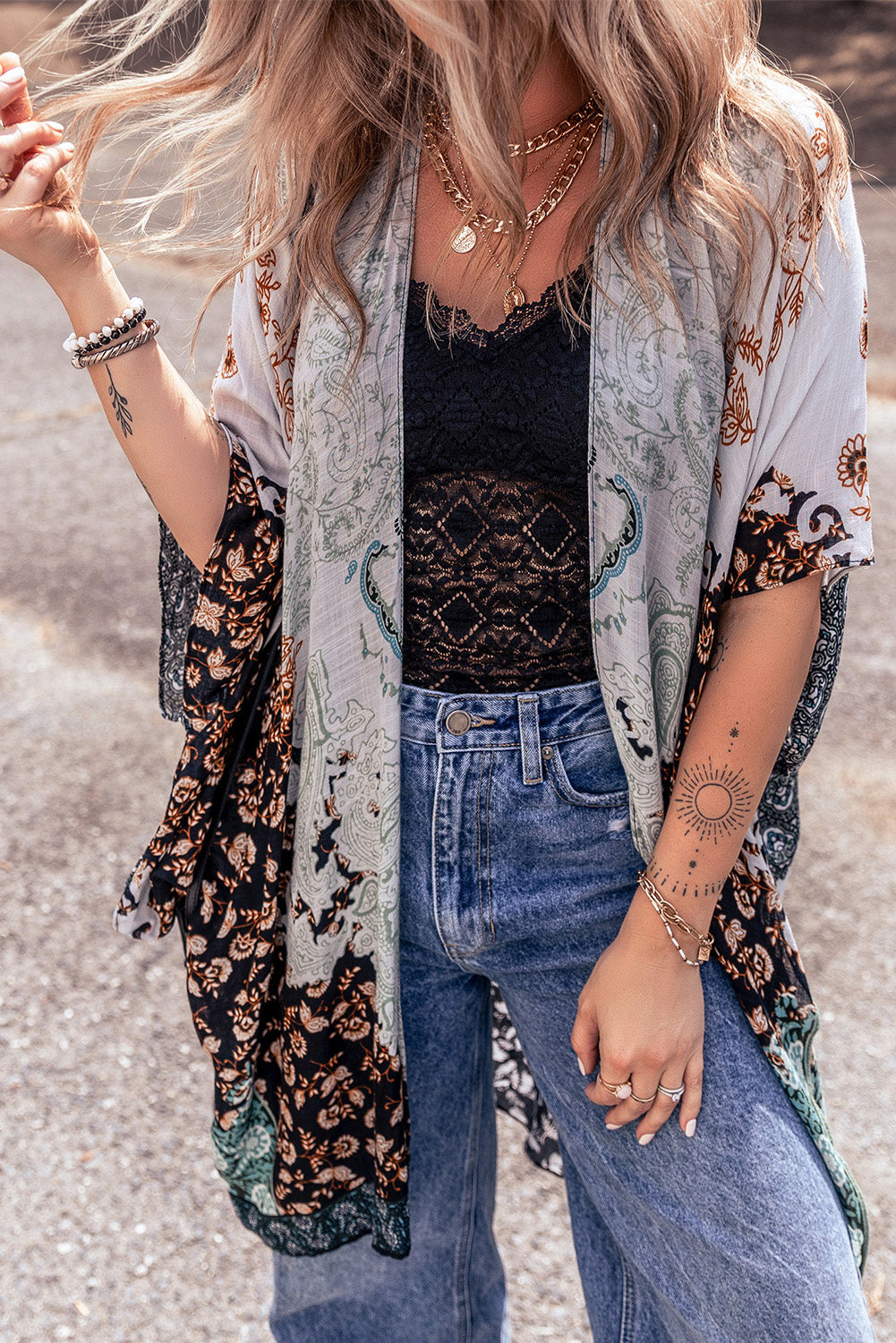 Groene Boho Bloemenprint Onregelmatige Zoom Flowy Kimono