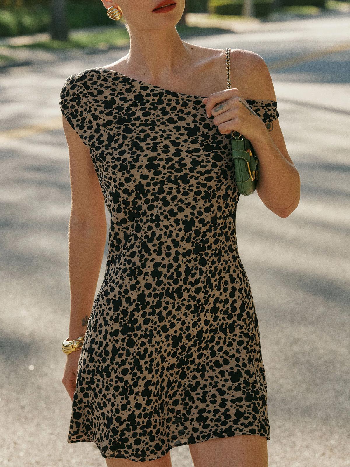 Asymmetrical Leopard Print Mini Dress | Leopard Print | Evening | Polyester Blend - ZyraLux Kleding en accessoires