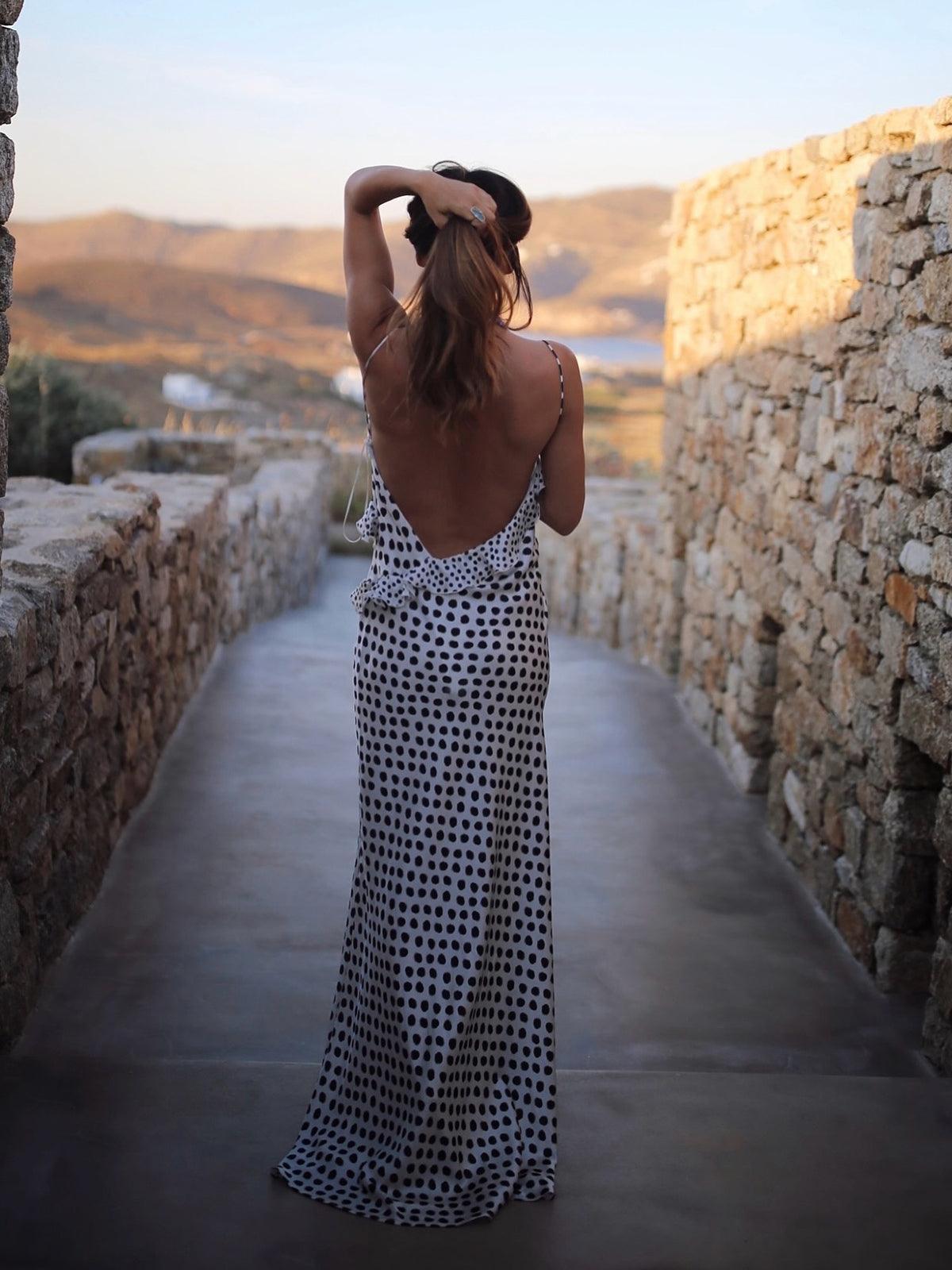 Elegant Backless Polka Dot Dress | White | Evening Wear | Satin - ZyraLux Kleding en accessoires