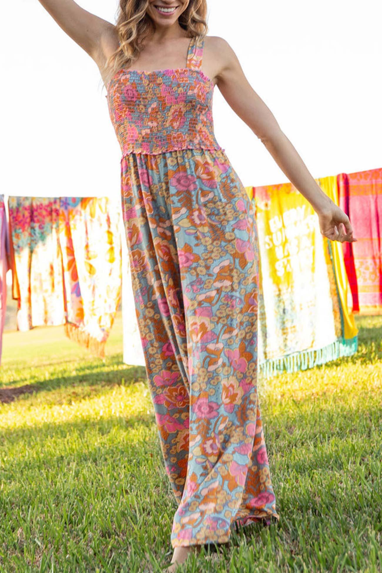 Zinnia - cami jumpsuit met bloemenprint en smokwerk