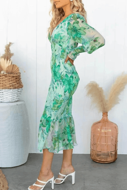 Aylin | Elegant Floral Midi Dress - ZyraLux Dresses