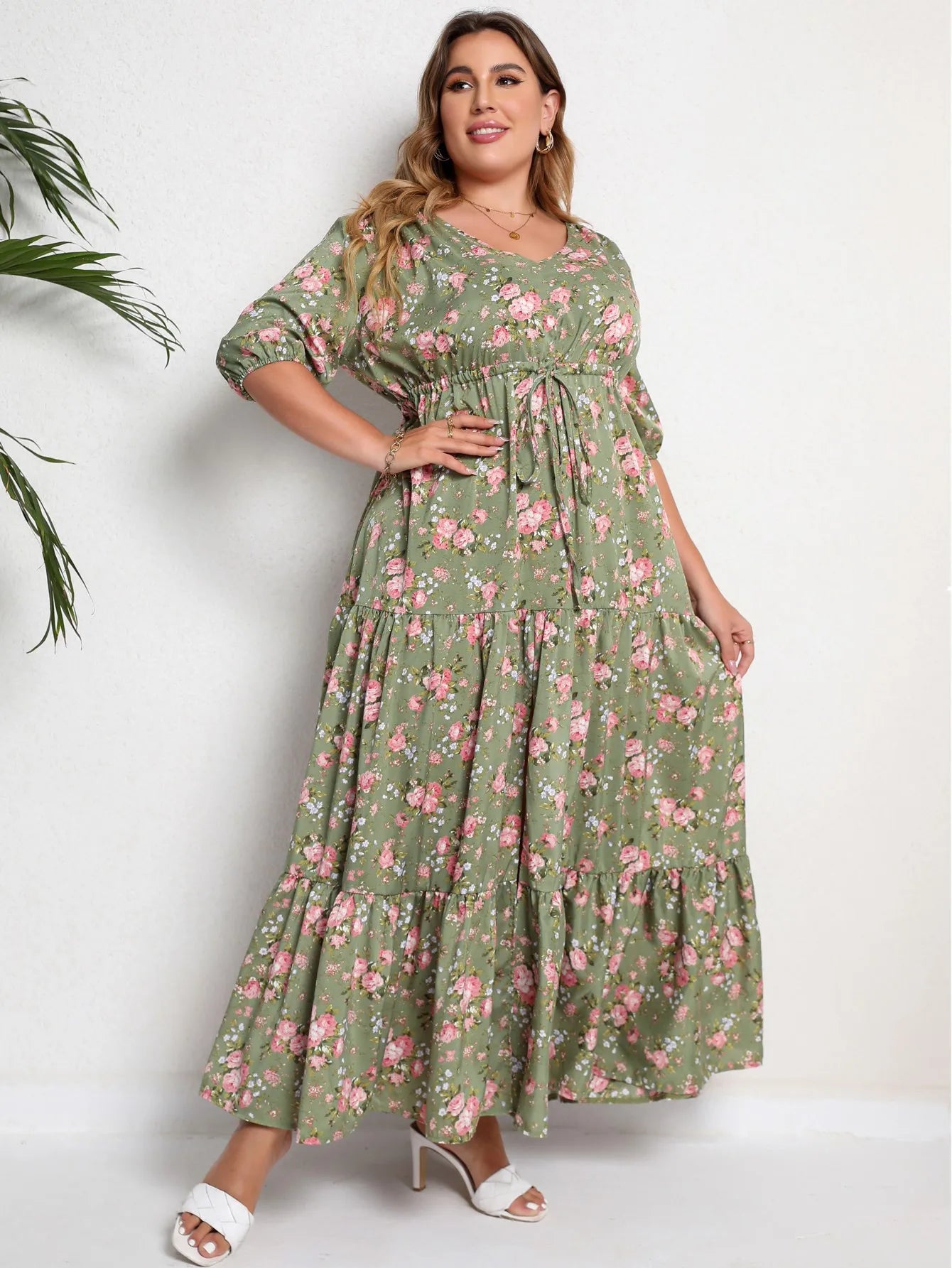 Annabelle - plus size bloemenprint jurk met halve split