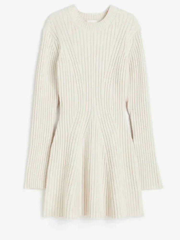 Chic Ribbed Knit Dress | Long Sleeves | Versatile Style - ZyraLux Kleding en accessoires