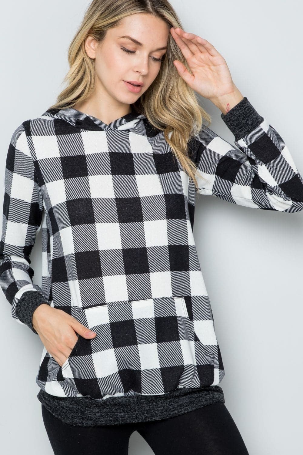 Celeste Full-Size Stijlvolle Contrasterende Plaid Lange Mouw Hoodie