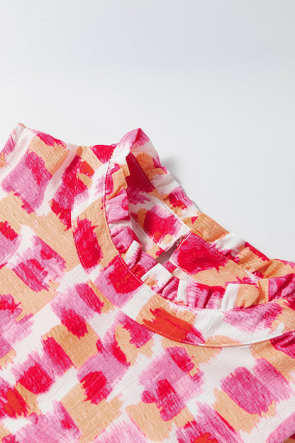 Chique roze abstracte print mouwloze mini-jurk met flirterige volanthalslijn