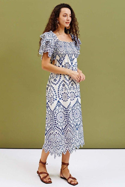 Azure Garden Midi Dress | Blue | Daytime Elegance | Embroidered Lace - ZyraLux Kleding en accessoires