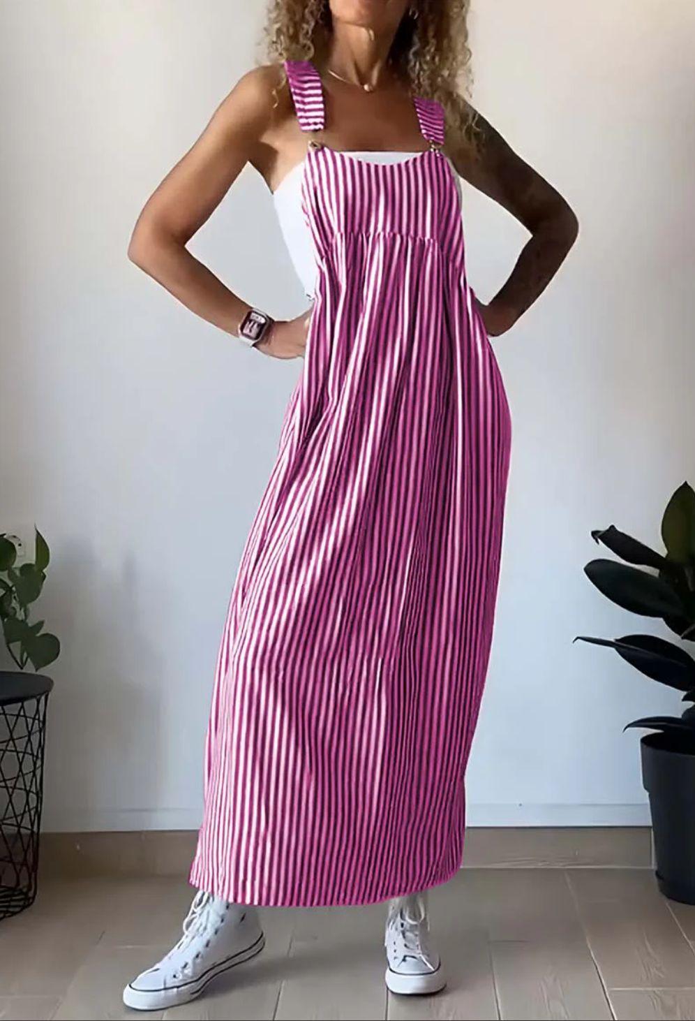 Kleio | Relaxed Striped Dress - ZyraLux Kläder för kvinnor