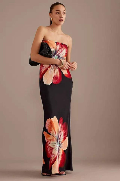 Blossom Elegance Strapless Dress | Black | Evening | Satin - ZyraLux Kleding en accessoires