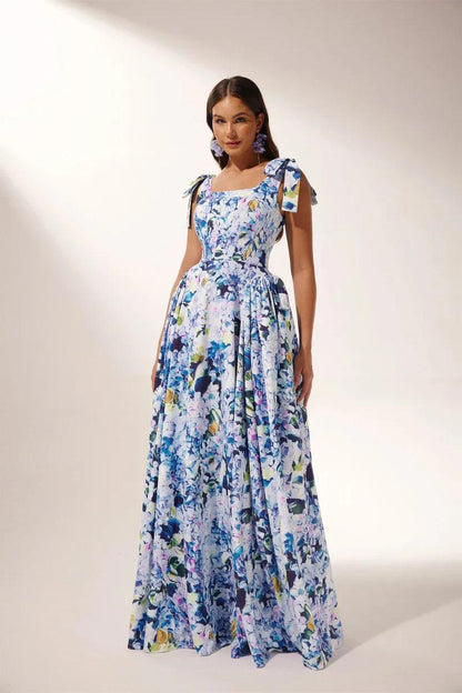 Hydrangea Elegance Strap Maxi Dress | Blue | Formal Gala | Satin - ZyraLux Kleding en accessoires